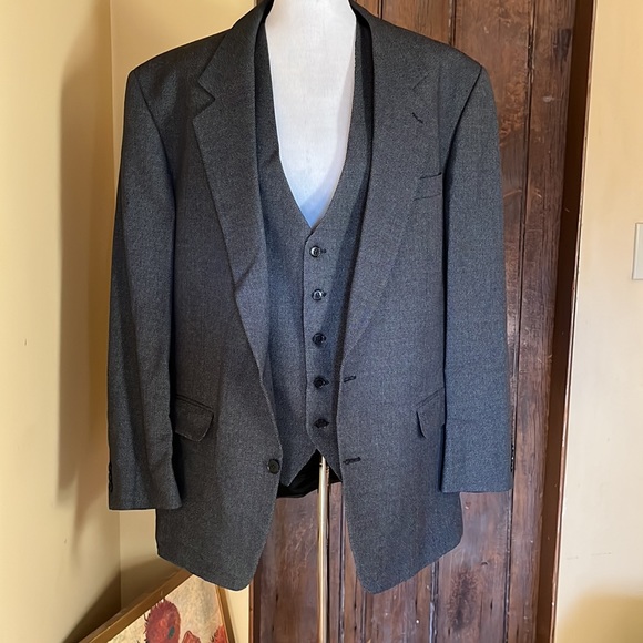THOMAS CHURCHILL Size 46L Suit Blazer + Vest Gray 2-Button Virgin Wool Canada - Picture 2 of 16